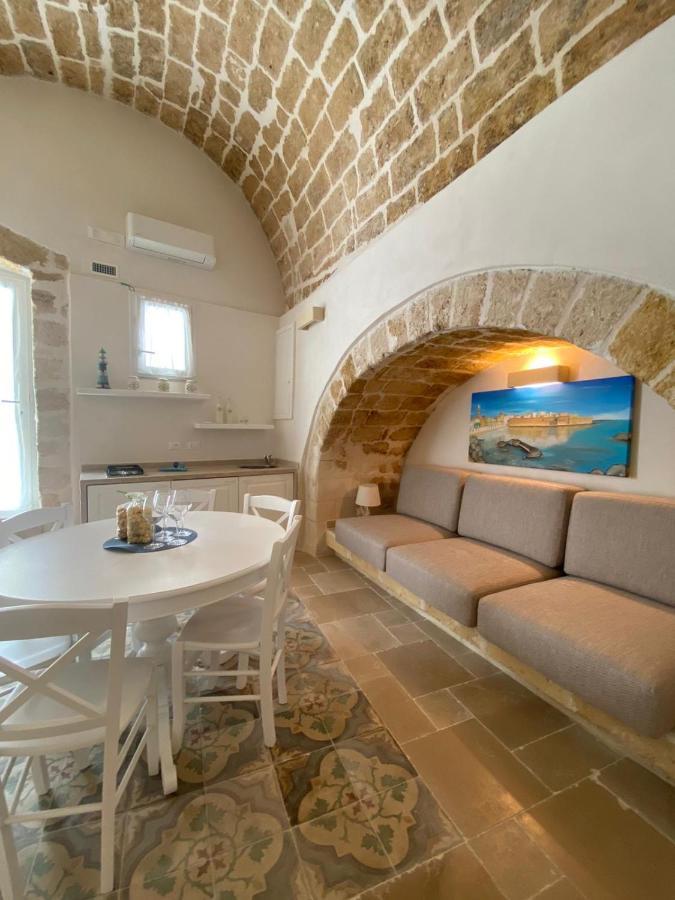Dimore Del Borgo Antico - La Zaffara Монополи Экстерьер фото
