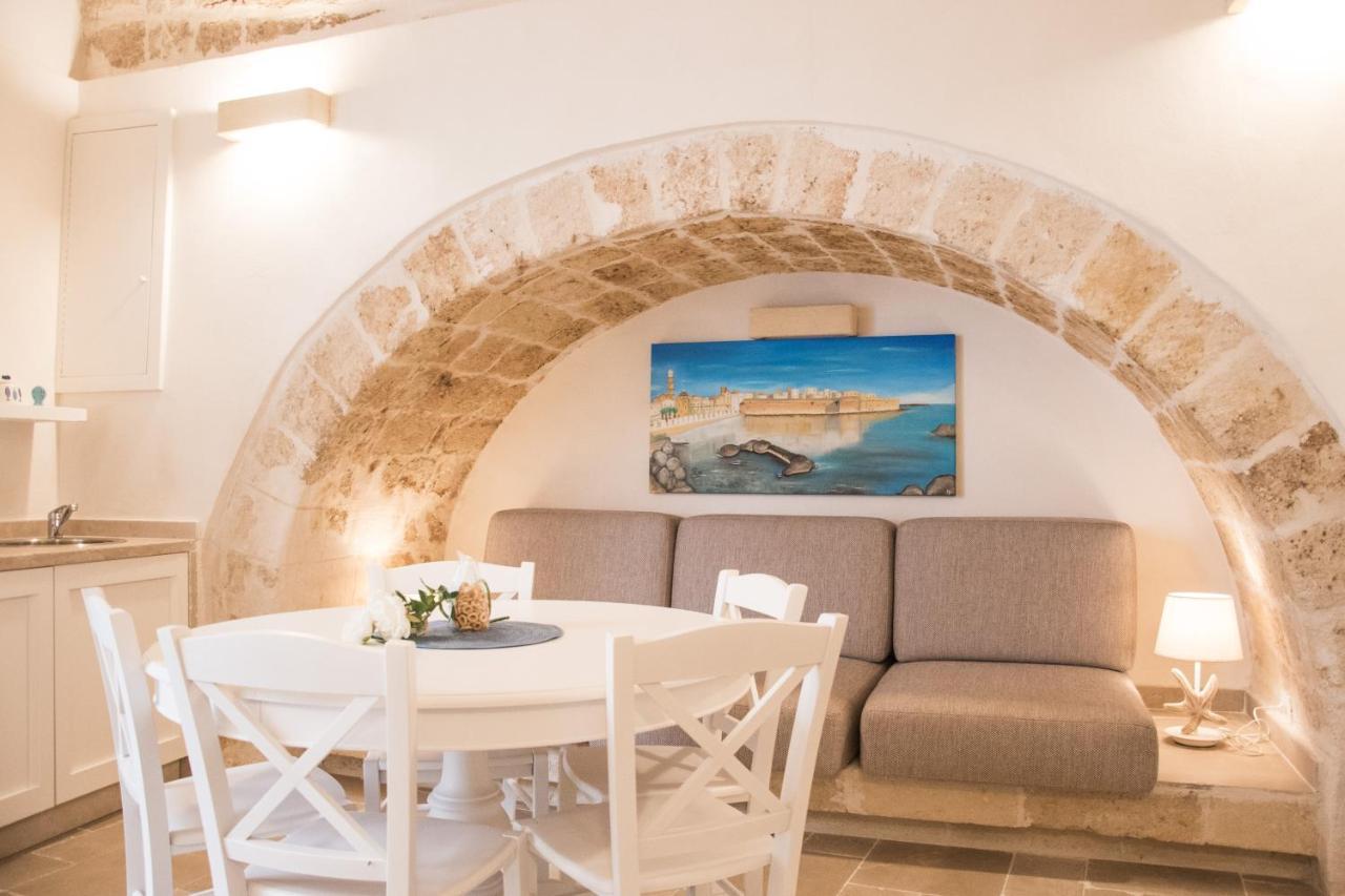 Dimore Del Borgo Antico - La Zaffara Монополи Экстерьер фото