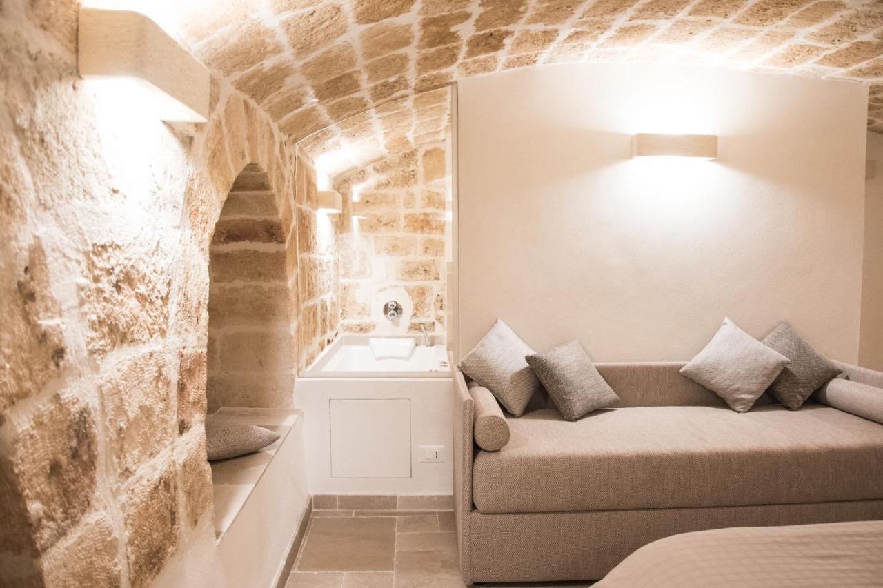 Dimore Del Borgo Antico - La Zaffara Монополи Экстерьер фото