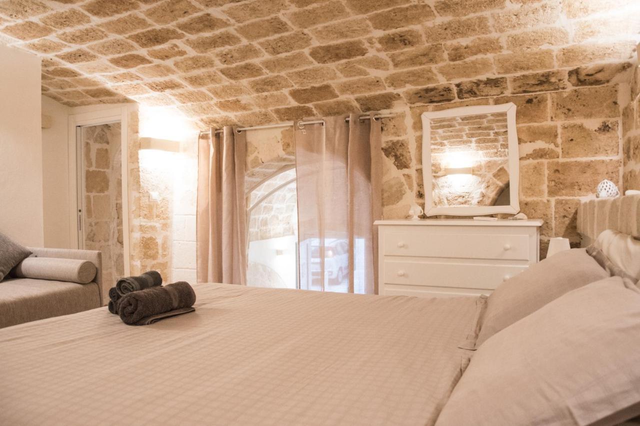 Dimore Del Borgo Antico - La Zaffara Монополи Экстерьер фото