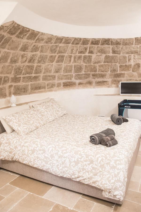 Dimore Del Borgo Antico - La Zaffara Монополи Экстерьер фото