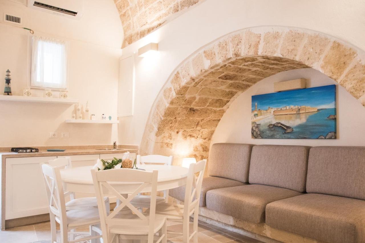 Dimore Del Borgo Antico - La Zaffara Монополи Экстерьер фото